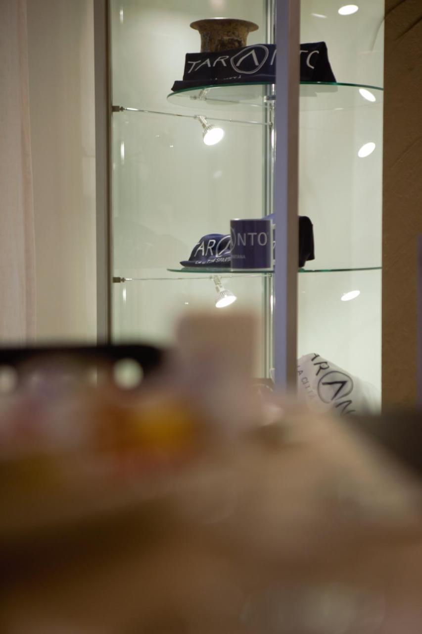 Phalanthos Taranto Bed & Breakfast Dış mekan fotoğraf